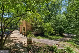 2035 Parkside Dr NW, Washington, DC 20012 - Photo 45