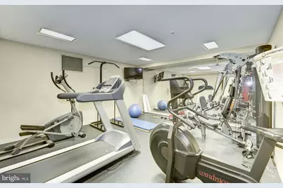 1045 31st Street NW #21, Washington, DC 20007 - Photo 31