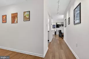 1045 31st St NW, Washington, DC 20007 - Photo 3