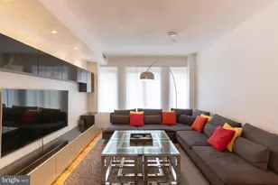 1045 31st St NW, Washington, DC 20007 - Photo 9