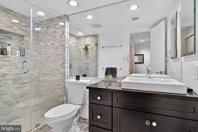 1045 31st Street NW #21, Washington, DC 20007 - Photo 17