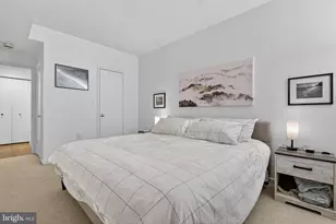 1045 31st St NW, Washington, DC 20007 - Photo 15