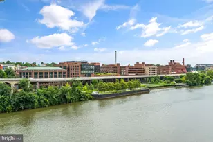 1045 31st St NW, Washington, DC 20007 - Photo 33