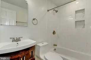 1674 Irving St NW, Washington, DC 20010 - Photo 19