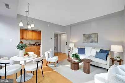 1133 13th Street NW #704, Washington, DC 20005 - Photo 1