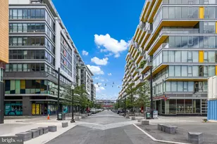 37 L St SE, Washington, DC 20003 - Photo 13