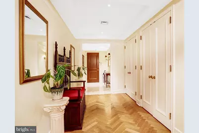 1155 23rd Street NW #2E, Washington, DC 20037 - Photo 7