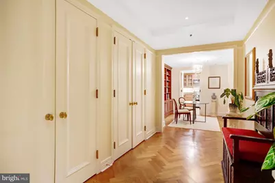 1155 23rd Street NW #2E, Washington, DC 20037 - Photo 5