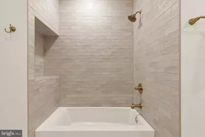 1706 Bay Street SE, Washington, DC 20003 - Photo 33