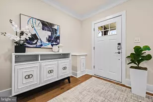 1742 L St NE, Washington, DC 20002 - Photo 3