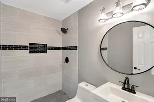 6005 New Hampshire Ave NE, Washington, DC 20011 - Photo 13