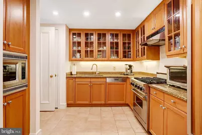 1155 23rd Street NW #2E, Washington, DC 20037 - Photo 15