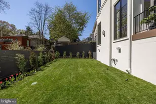 5122 Cathedral Ave NW, Washington, DC 20016 - Photo 63