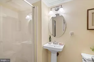 4221 Fordham Rd NW, Washington, DC 20016 - Photo 33