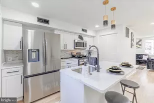 4702 Meade St NE, Washington, DC 20019 - Photo 11