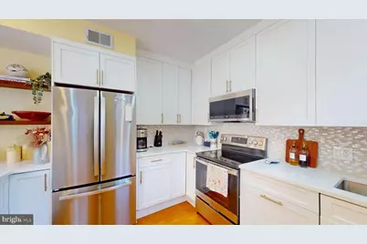 1858 California Street NW #40, Washington, DC 20009 - Photo 3