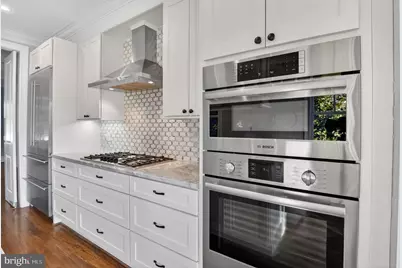 2820 Bellevue Terrace NW, Washington, DC 20007 - Photo 9