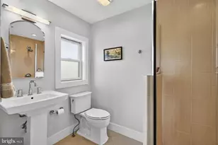 257 15th St SE, Washington, DC 20003 - Photo 21