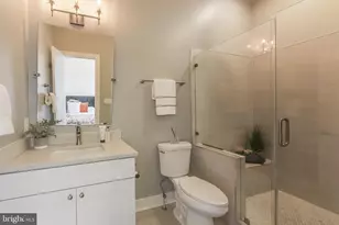 2012 D St NE, Washington, DC 20002 - Photo 15