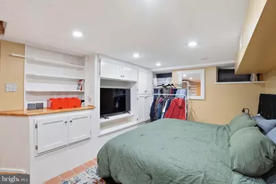 1616 D Street SE, Washington, DC 20003 - Photo 27