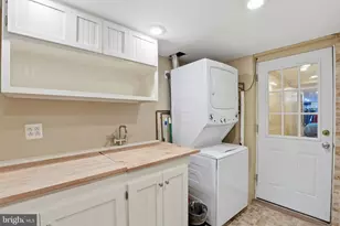 1616 D St SE, Washington, DC 20003 - Photo 29