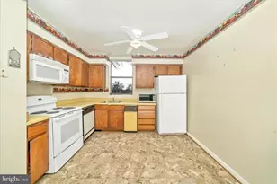 3136 Banneker Dr NE, Washington, DC 20018 - Photo 9