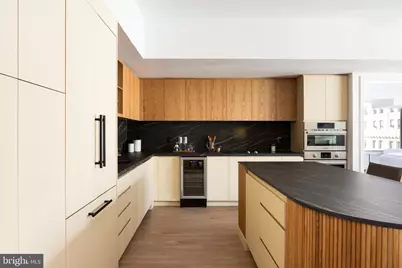 1425 New York Avenue NW #1308, Washington, DC 20005 - Photo 9