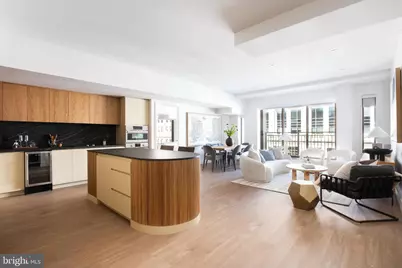 1425 New York Avenue NW #1313, Washington, DC 20005 - Photo 3