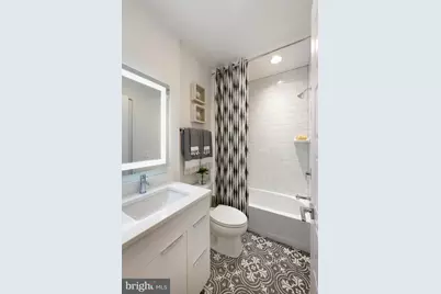 1015 D Street NE, Washington, DC 20001 - Photo 27