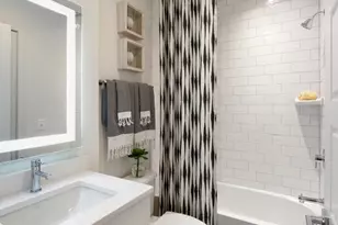 1015 D St NE, Washington, DC 20001 - Photo 27