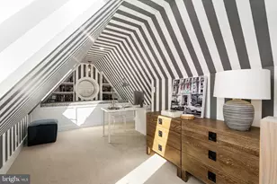 1015 D St NE, Washington, DC 20001 - Photo 29