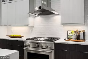 1015 D St NE, Washington, DC 20001 - Photo 15