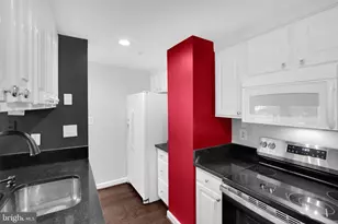 1801 Calvert St NW, Washington, DC 20009 - Photo 11
