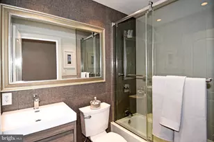 602 H St SW, Washington, DC 20024 - Photo 41