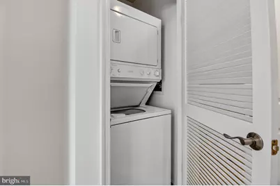 1390 Kenyon Street NW #319, Washington, DC 20010 - Photo 7