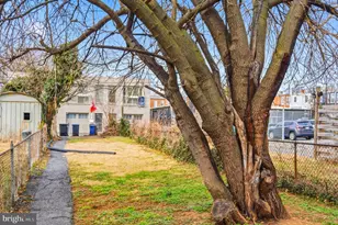 237 15th St SE, Washington, DC 20003 - Photo 29