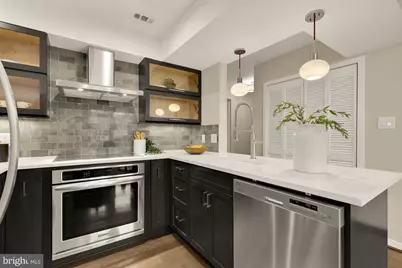 2114 N Street NW #32, Washington, DC 20037 - Photo 7