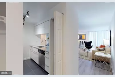 601 24th Street NW #301, Washington, DC 20037 - Photo 1