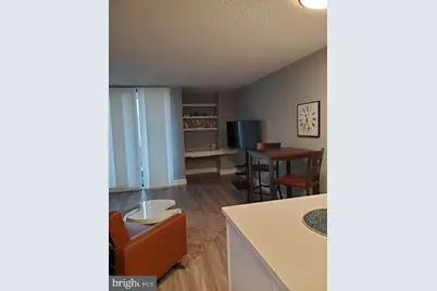 240 M Street SW #E612, Washington, DC 20024 - Photo 9