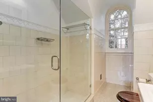 2425 California St NW, Washington, DC 20008 - Photo 55