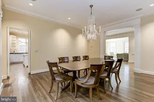 2425 California St NW, Washington, DC 20008 - Photo 19