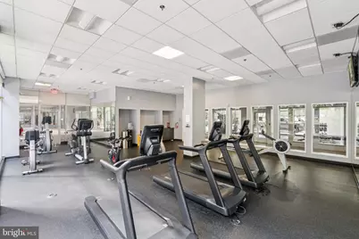 355 I Street SW #601, Washington, DC 20024 - Photo 23