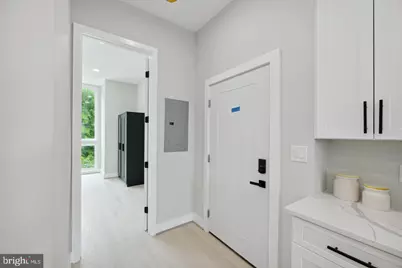 2213 M Street NE #7, Washington, DC 20002 - Photo 7