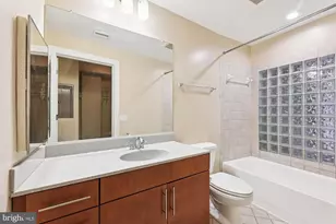 1390 Kenyon Street NW, Washington, DC 20010 - Photo 15