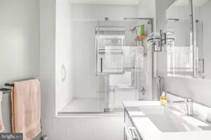 4000 Cathedral Ave NW, Washington, DC 20016 - Photo 15