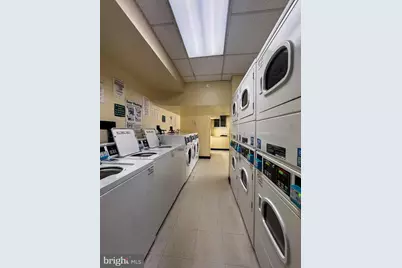 1727 Massachusetts Avenue NW #819, Washington, DC 20036 - Photo 25