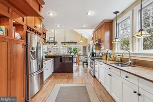 4612 Asbury Pl NW, Washington, DC 20016 - Photo 13