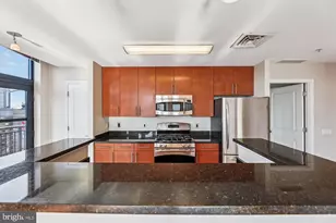 1390 Kenyon Street NW, Washington, DC 20010 - Photo 5