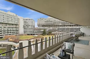 700 New Hampshire Ave NW, Washington, DC 20037 - Photo 19