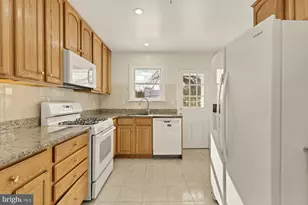 2736 Stephenson Ln NW, Washington, DC 20015 - Photo 17